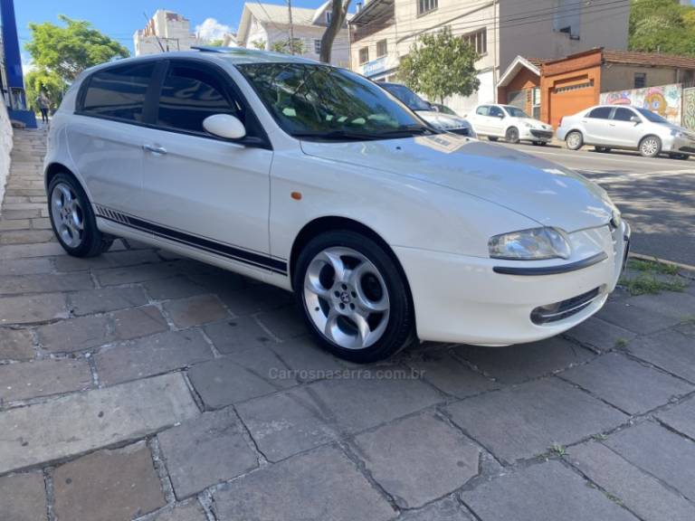 ALFA ROMEO - 147 - 2003/2003 - Branca - R$ 70.000,00