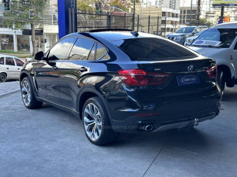 BMW - X6 - 2016/2016 - Preta - R$ 289.000,00